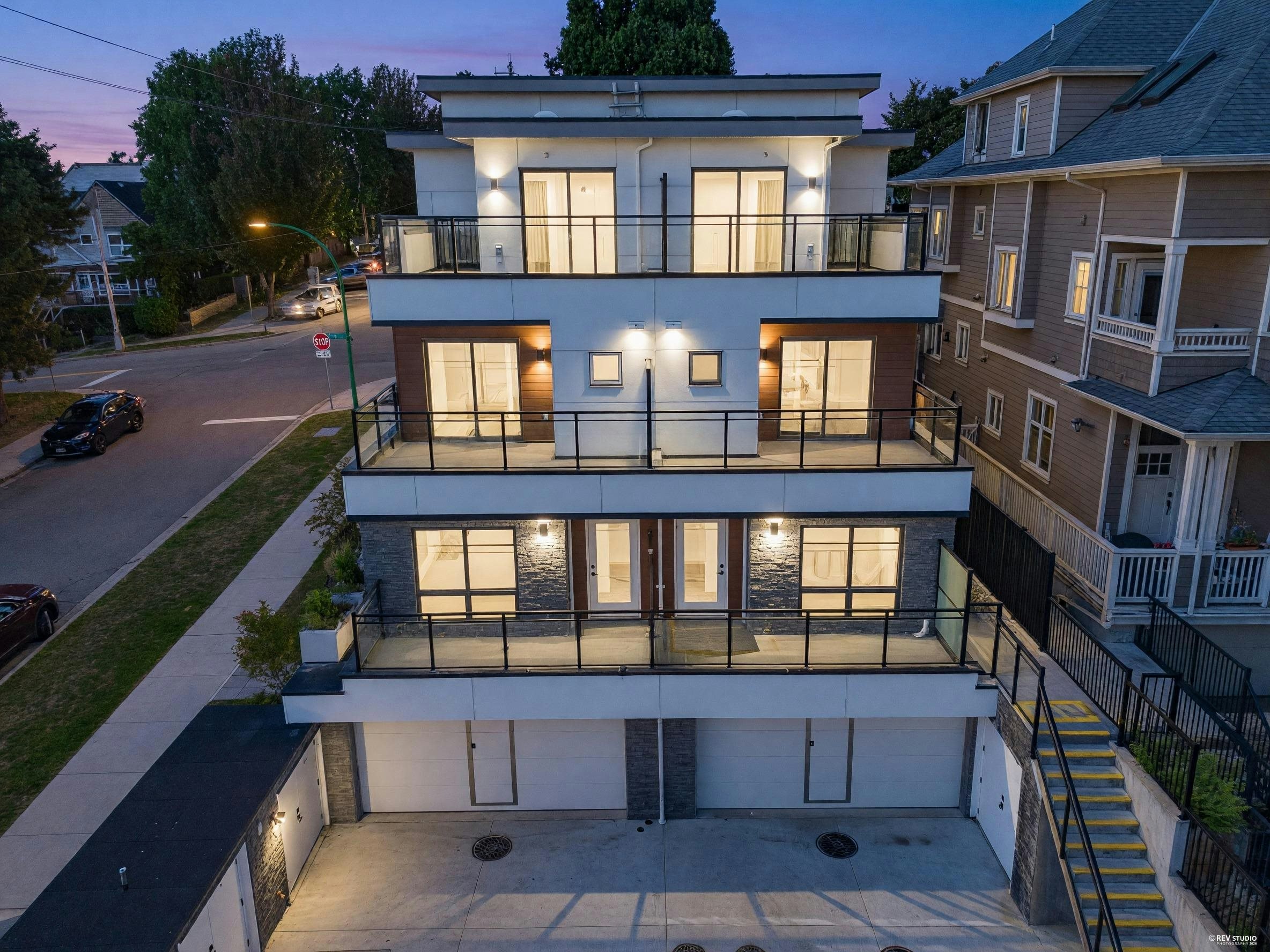 2-3800 Pender Street, Burnaby, BC, V5C 2L5 - 30