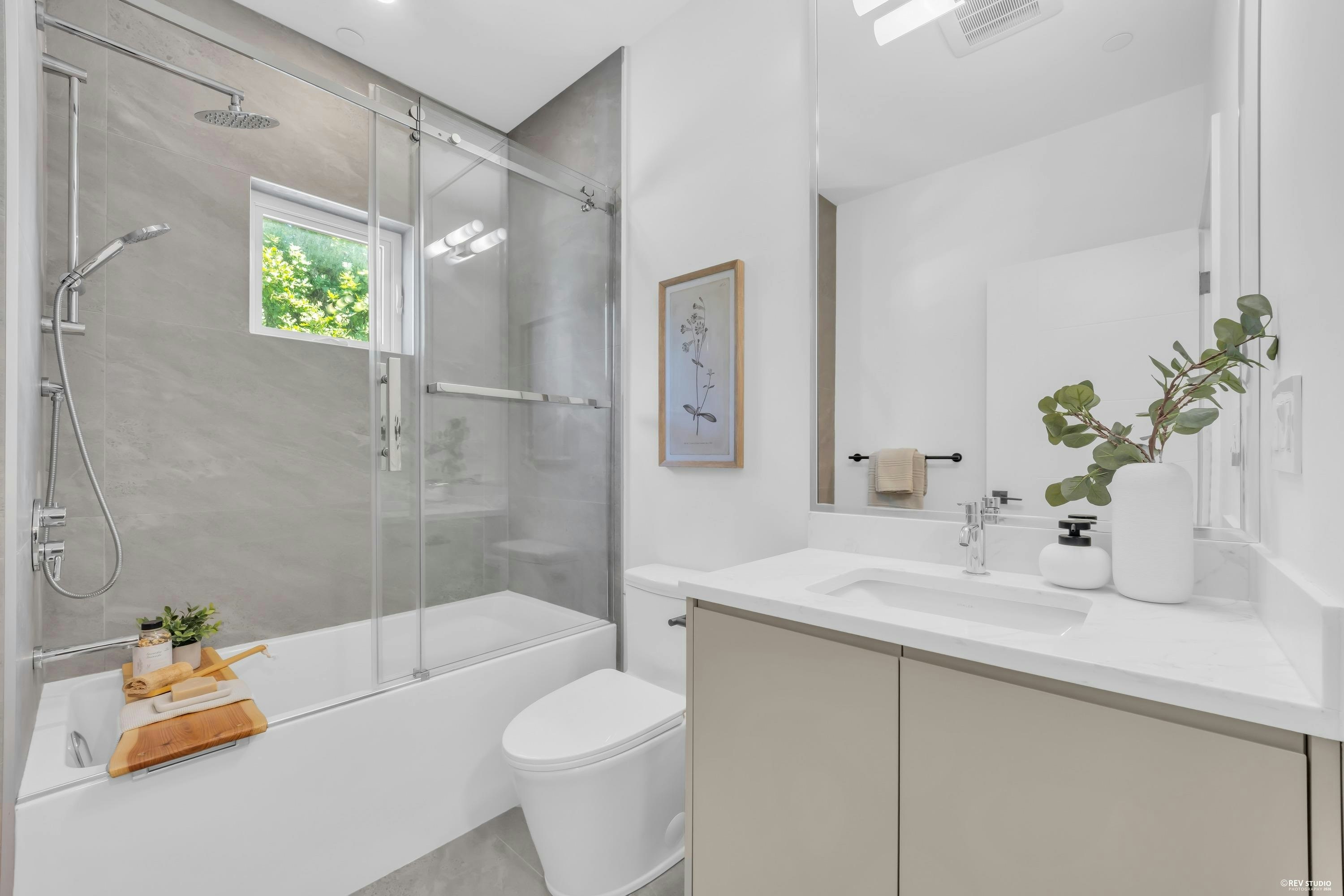 2-3800 Pender Street, Burnaby, BC, V5C 2L5 - 22