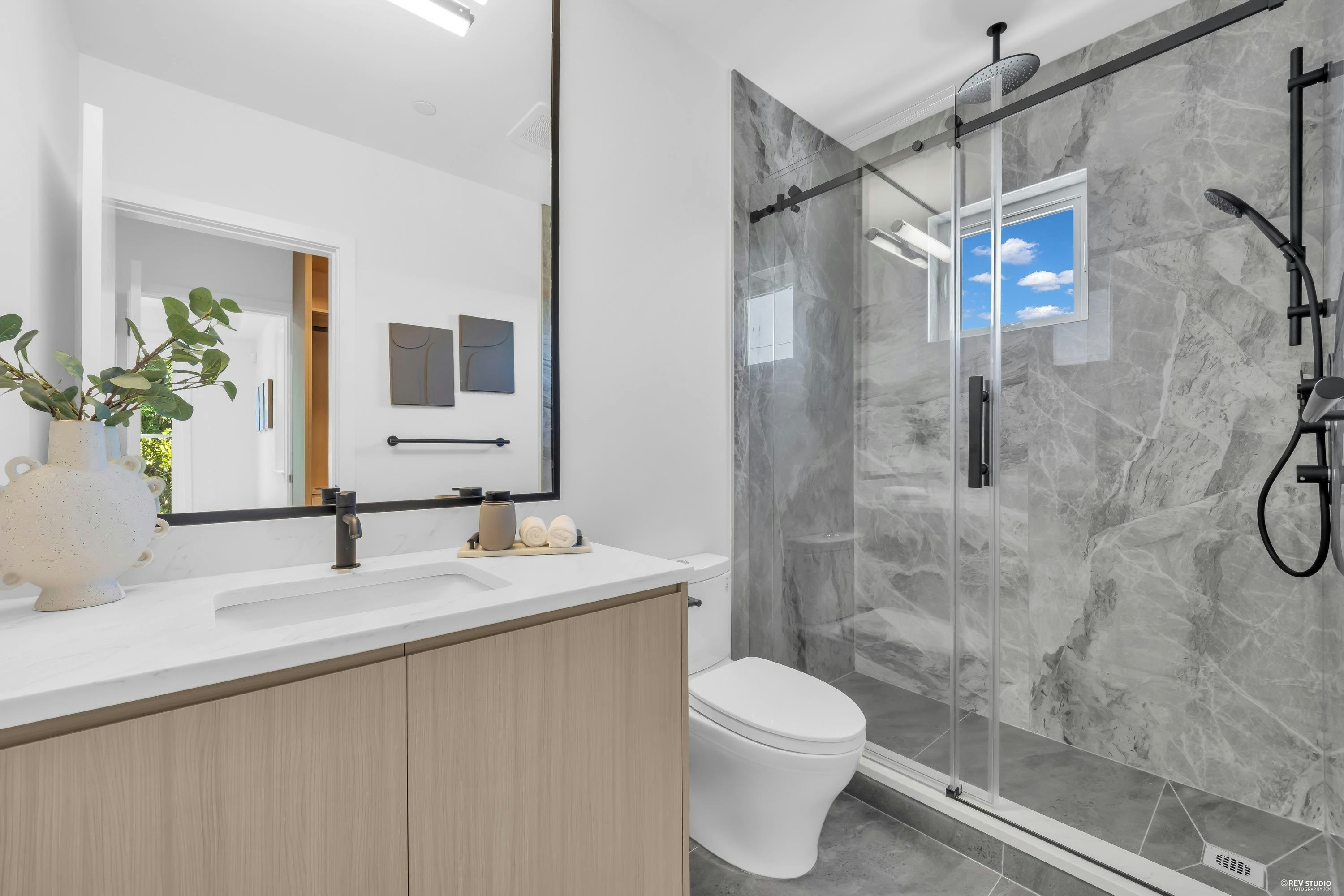 2-3800 Pender Street, Burnaby, BC, V5C 2L5 - 15