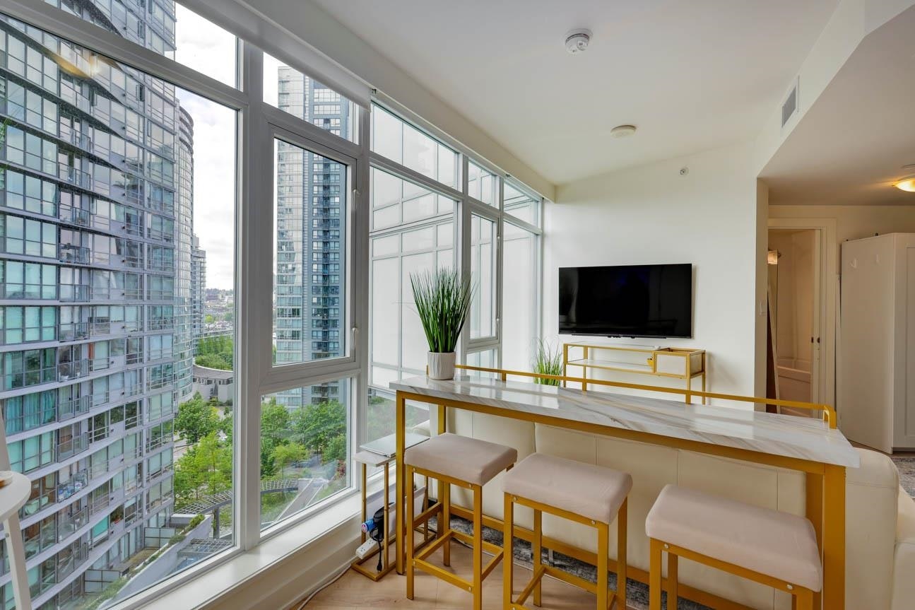 1207-1372 Seymour Street, Vancouver, BC, V6B 0L1 - 11