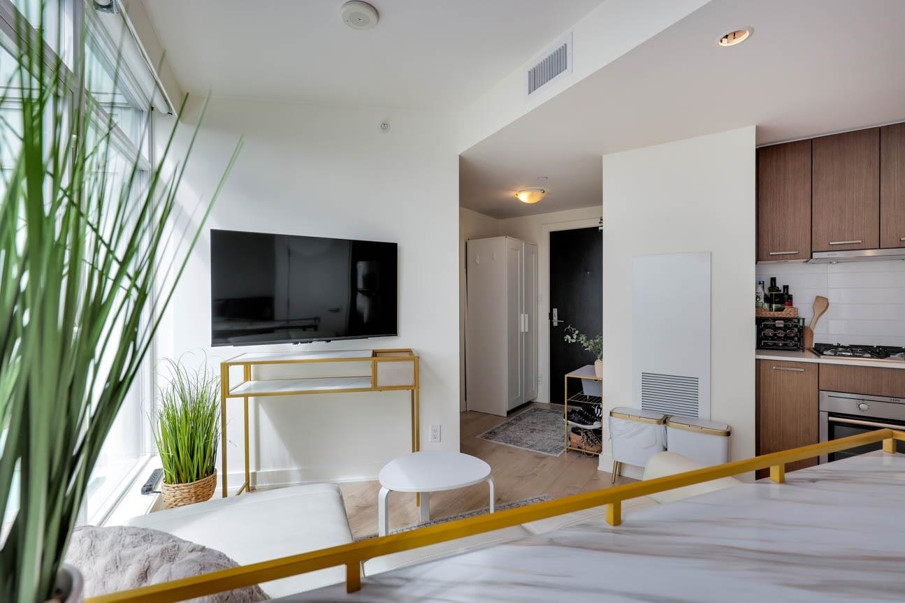1207-1372 Seymour Street, Vancouver, BC, V6B 0L1 - 7