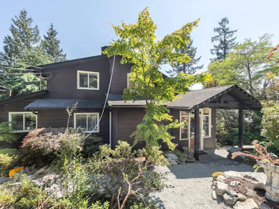 330 Sasamat Lane - 3