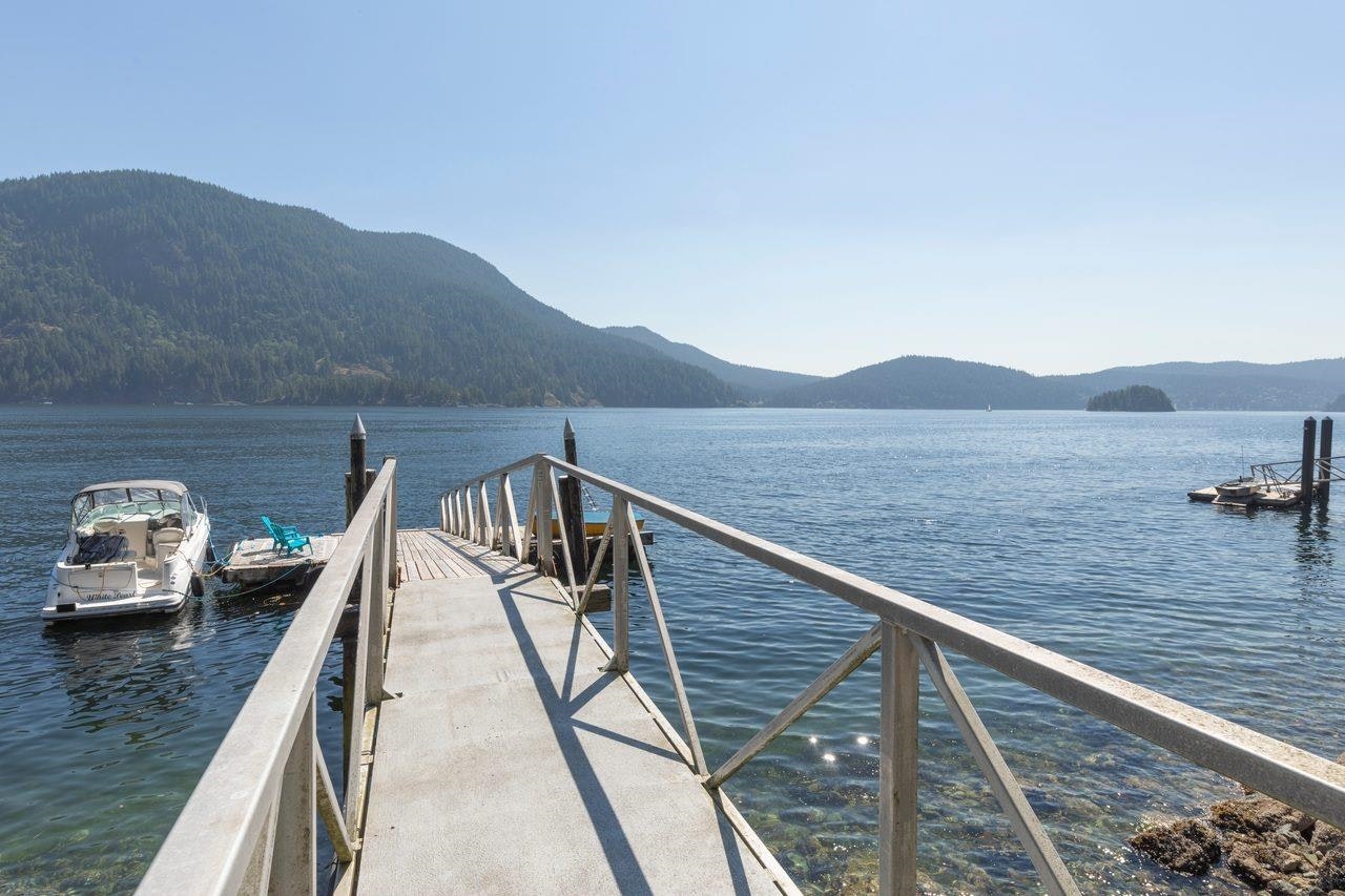 330 Sasamat Lane, North Vancouver, BC, V7G 2S4 - 32
