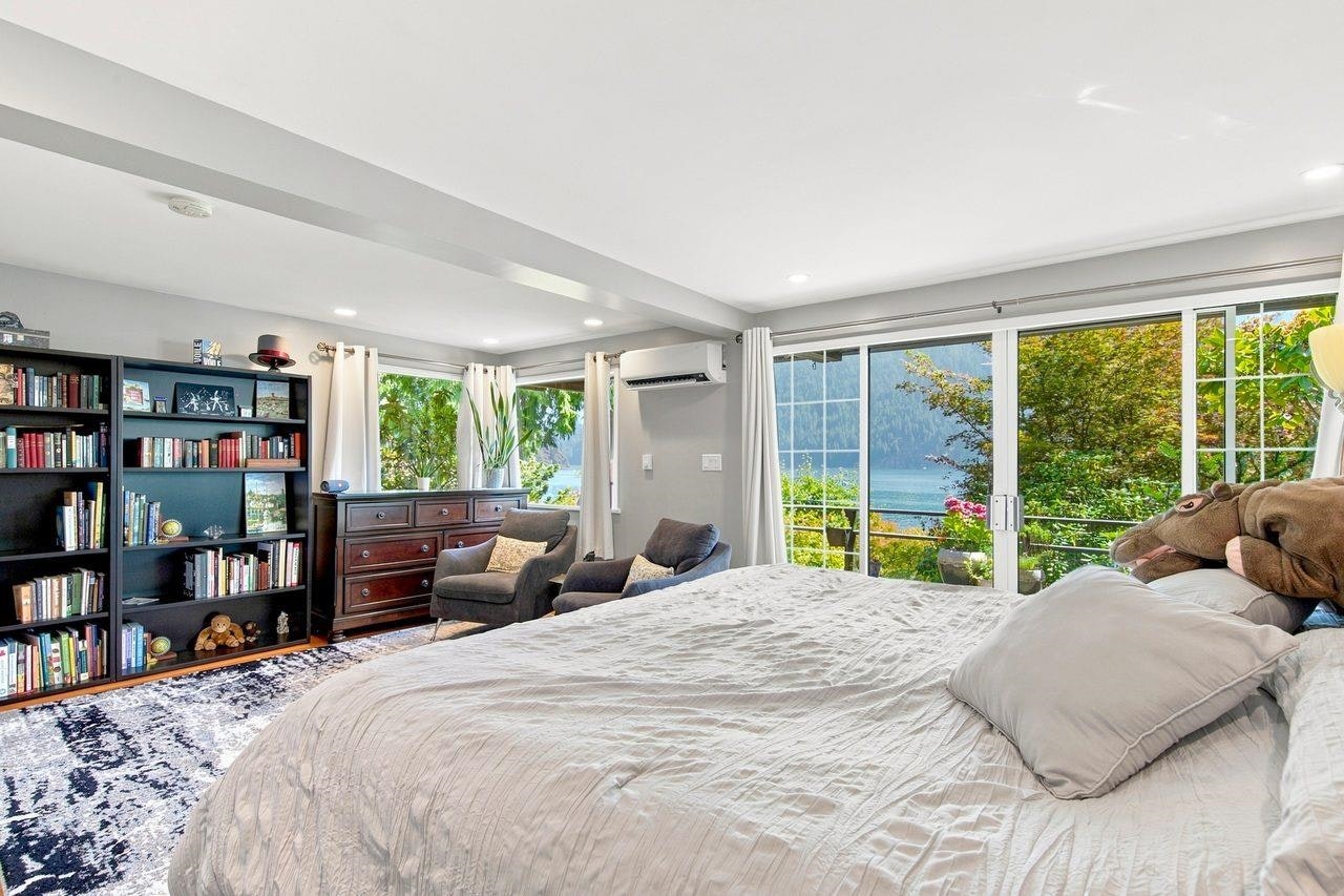 330 Sasamat Lane, North Vancouver, BC, V7G 2S4 - 25