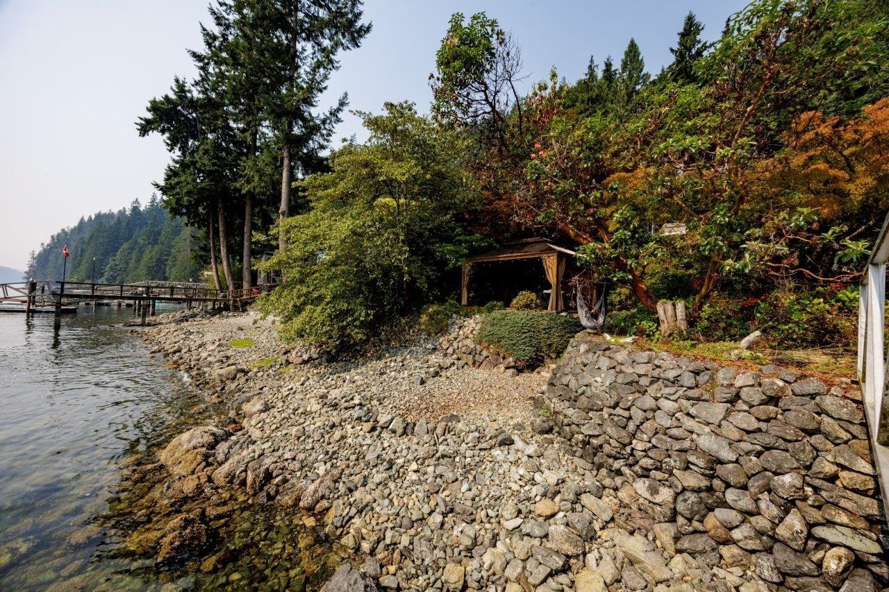 330 Sasamat Lane, North Vancouver, BC, V7G 2S4 - 33