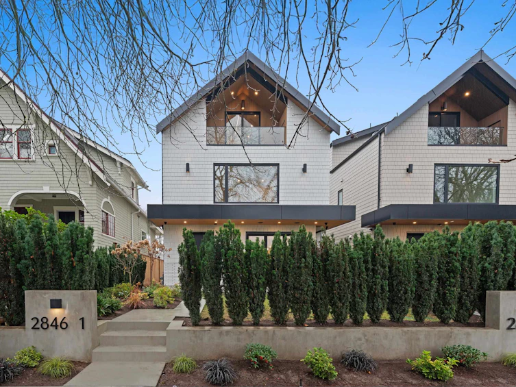 1-2846 W 12th Avenue, Vancouver, BC, V6K 2P9
