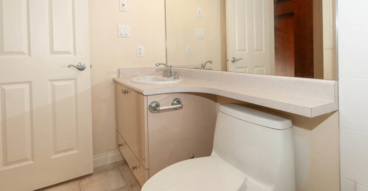 607-160 E 13th, North Vancouver, BC, V7L 4W8 - 22
