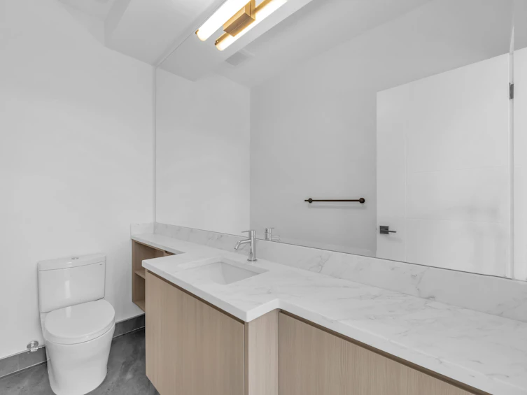 4-3800 Pender Street, Burnaby, BC, V5C 2L5 - 15