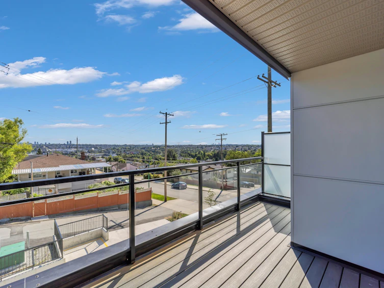 4-3800 Pender Street, Burnaby, BC, V5C 2L5 - 18