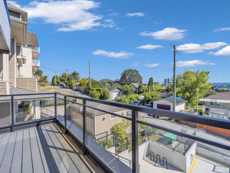 4-3800 Pender Street, Burnaby, BC, V5C 2L5 - 16