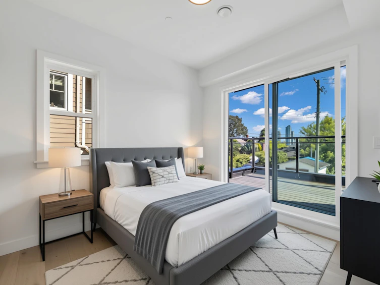 4-3800 Pender Street, Burnaby, BC, V5C 2L5 - 10