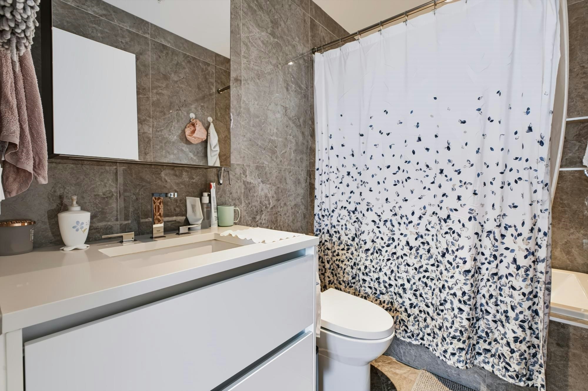1412-8133 Cook Road, Richmond, BC, V6Y 0L7 - 11