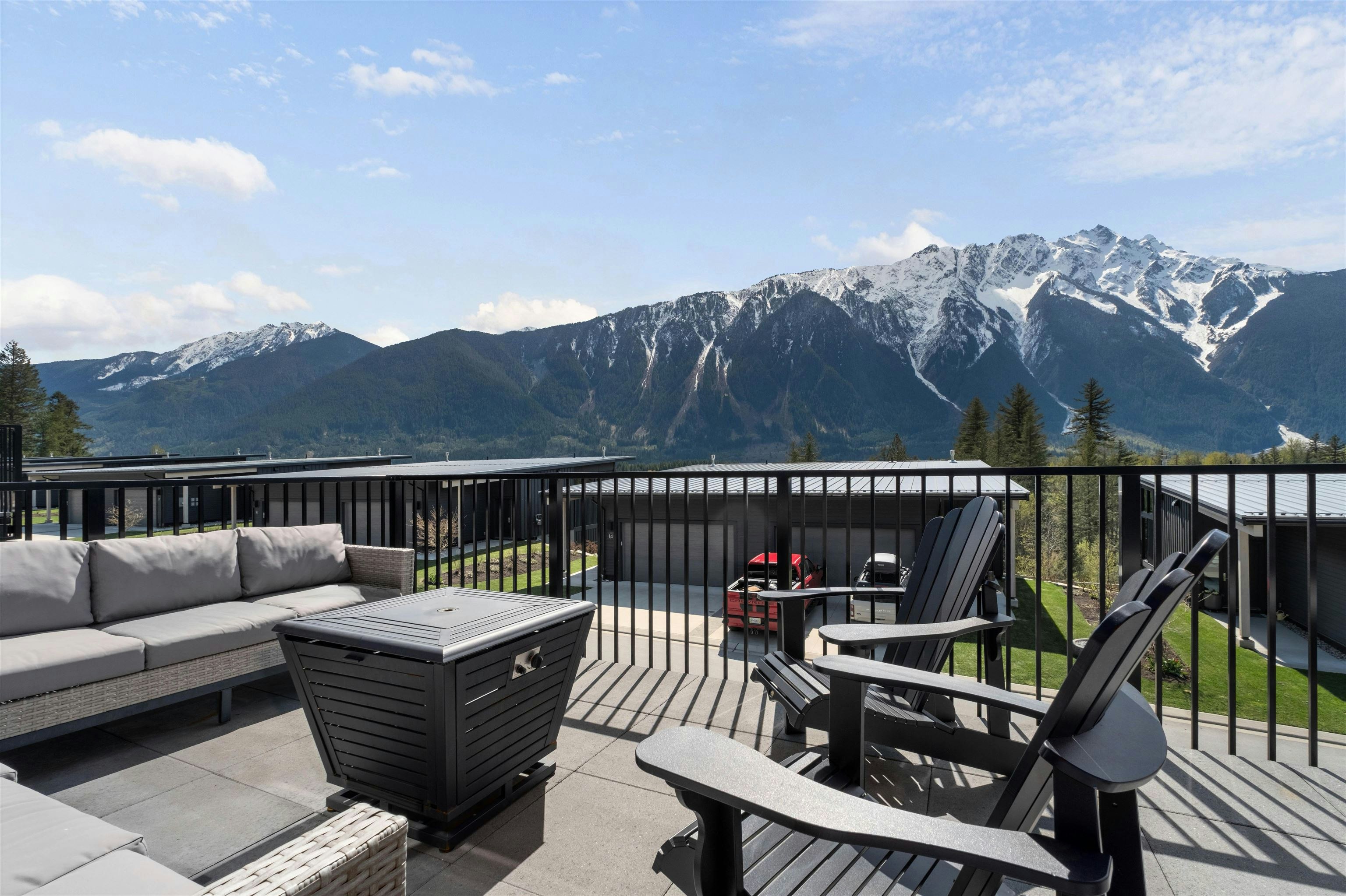 41-4000 Sunstone Way, Pemberton, BC, V0N 2L3