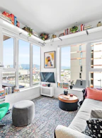 703 983 E Hastings Street