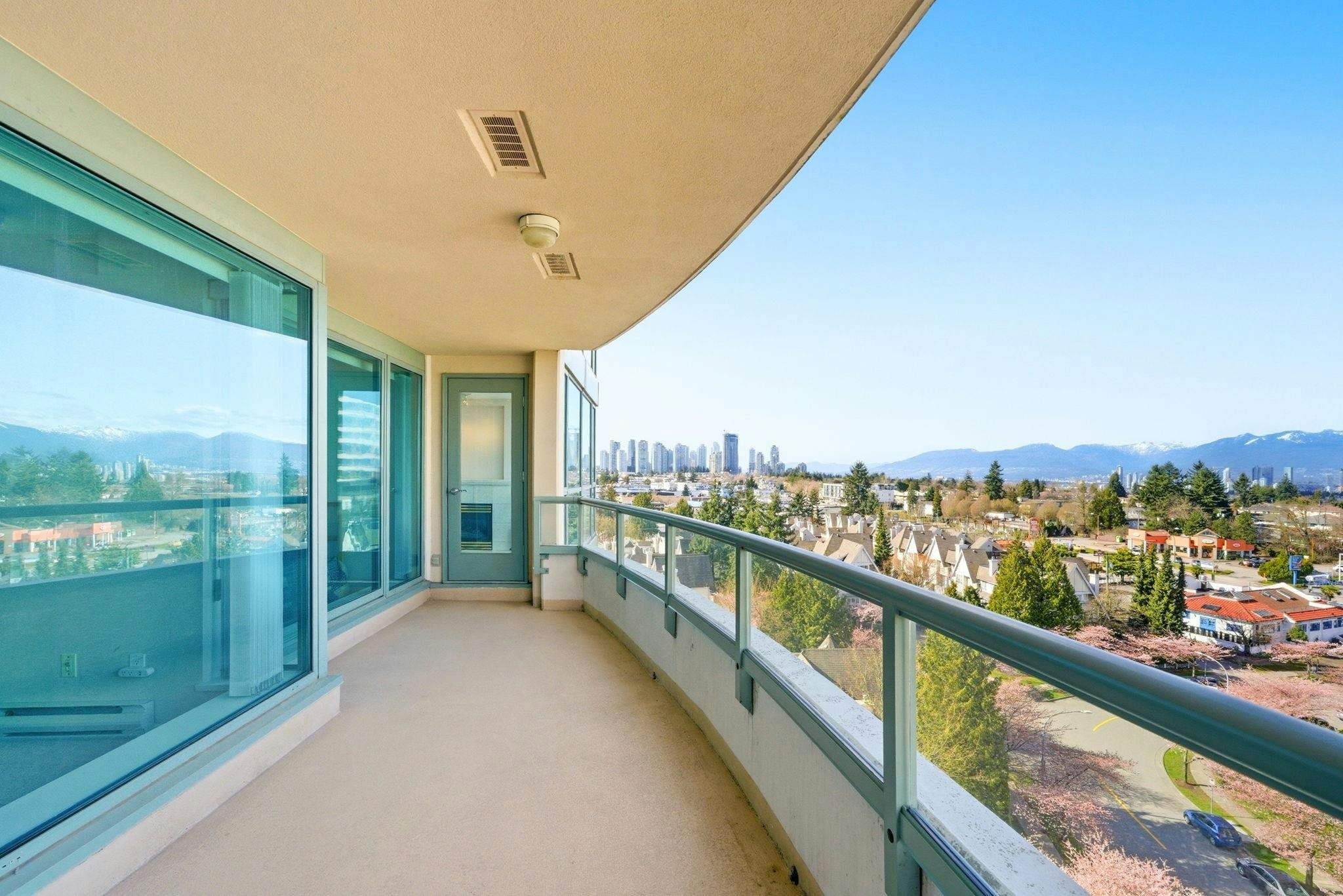 1003-6622 Southoaks Crescent, Burnaby, BC, V5E 4K2