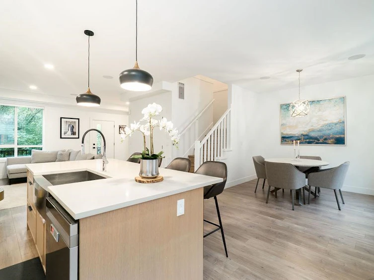 106-3503 Gislason Avenue, Coquitlam, BC, V3E 0T1 - 9