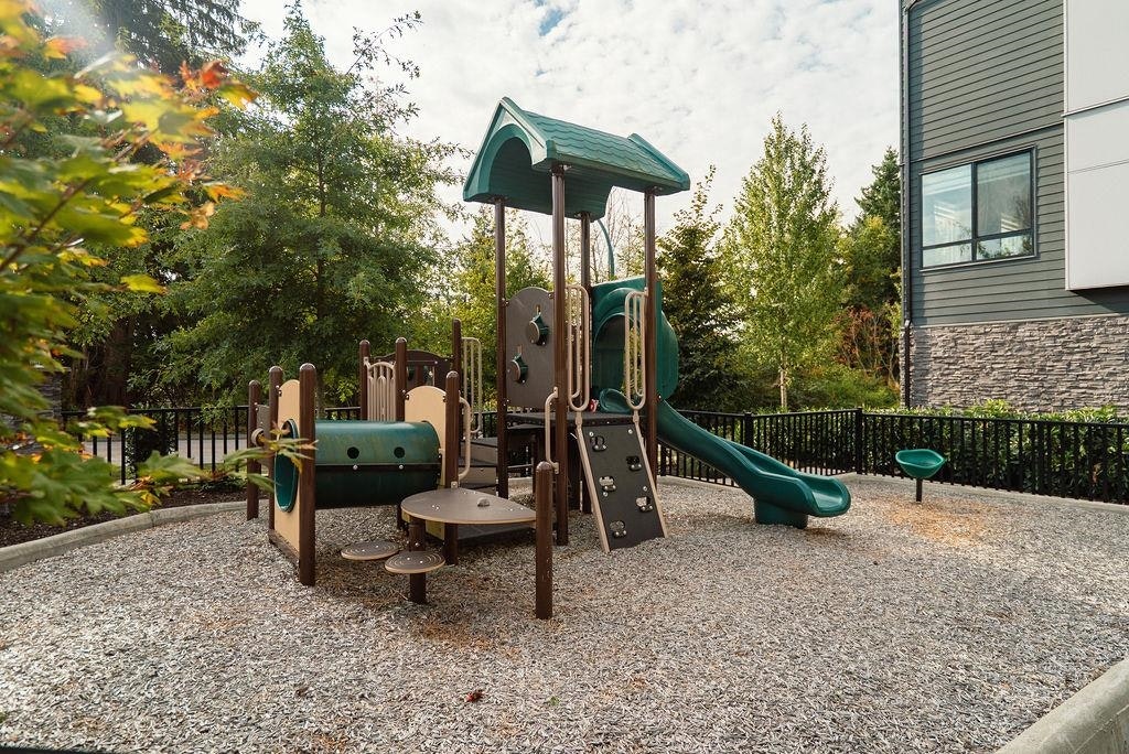 106-3503 Gislason Avenue, Coquitlam, BC, V3E 0T1 - 39