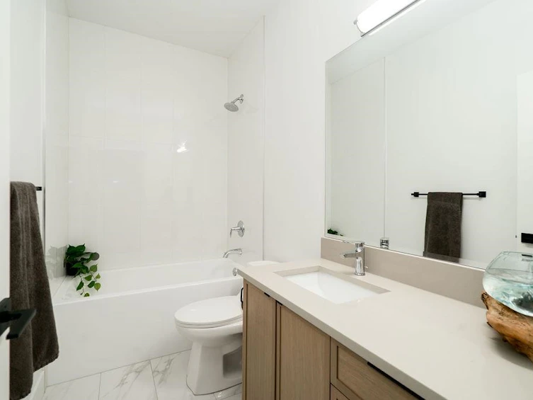 106-3503 Gislason Avenue, Coquitlam, BC, V3E 0T1 - 28