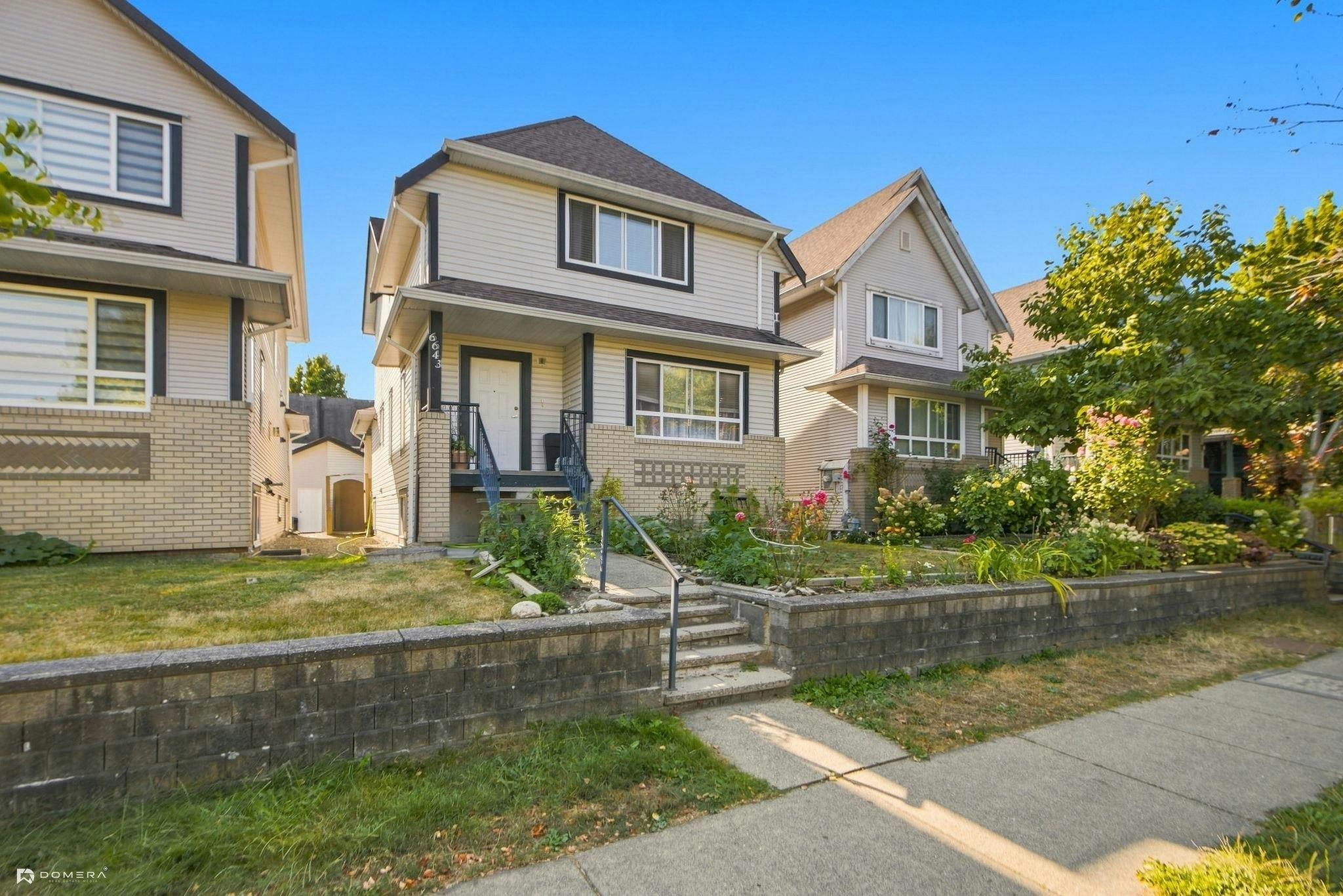 6643 127 Street, Surrey, BC, V3W 1G5