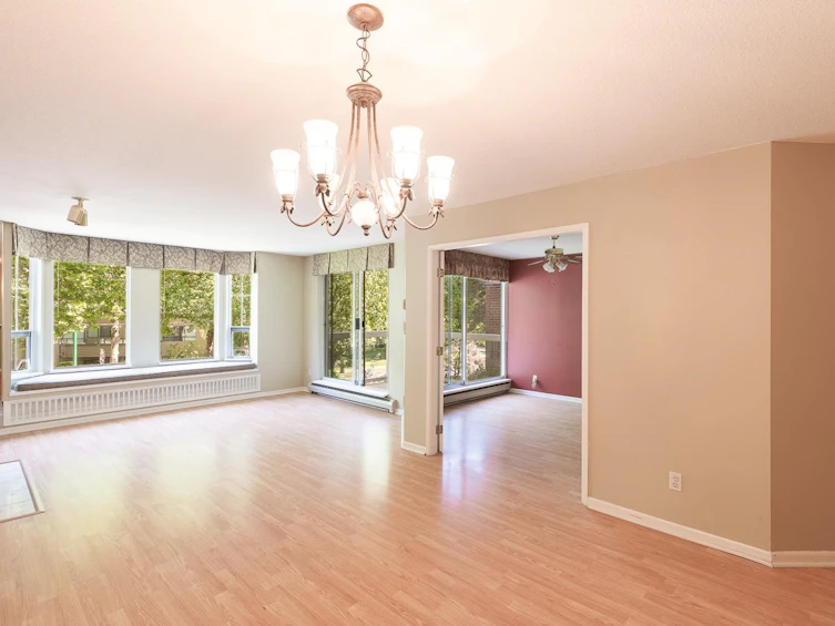 208-1695 Augusta Avenue, Burnaby, BC, V5A 4S8 - 3