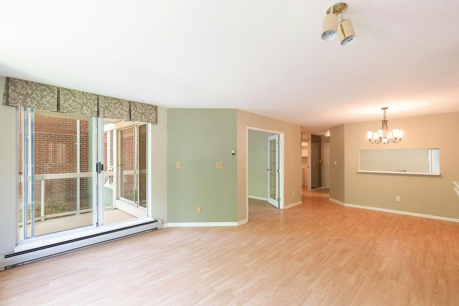 208-1695 Augusta Avenue, Burnaby, BC, V5A 4S8 - 10