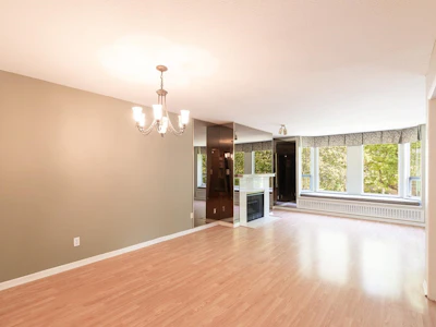 208-1695 Augusta Avenue - 2