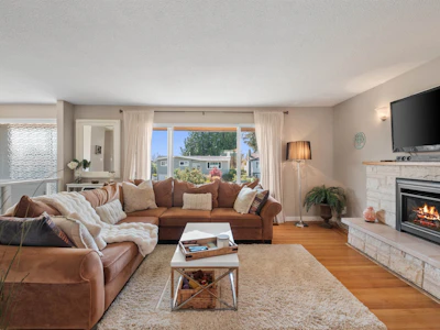 854 E 16th Street - 3