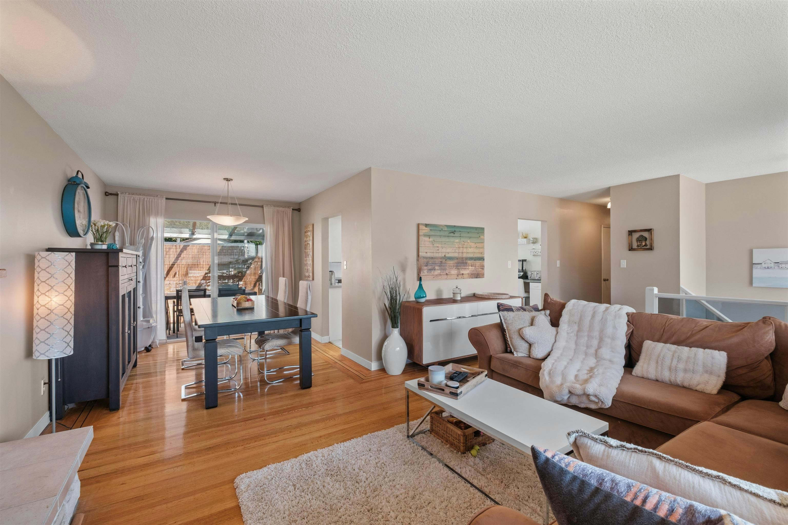 854 E 16th Street - 5