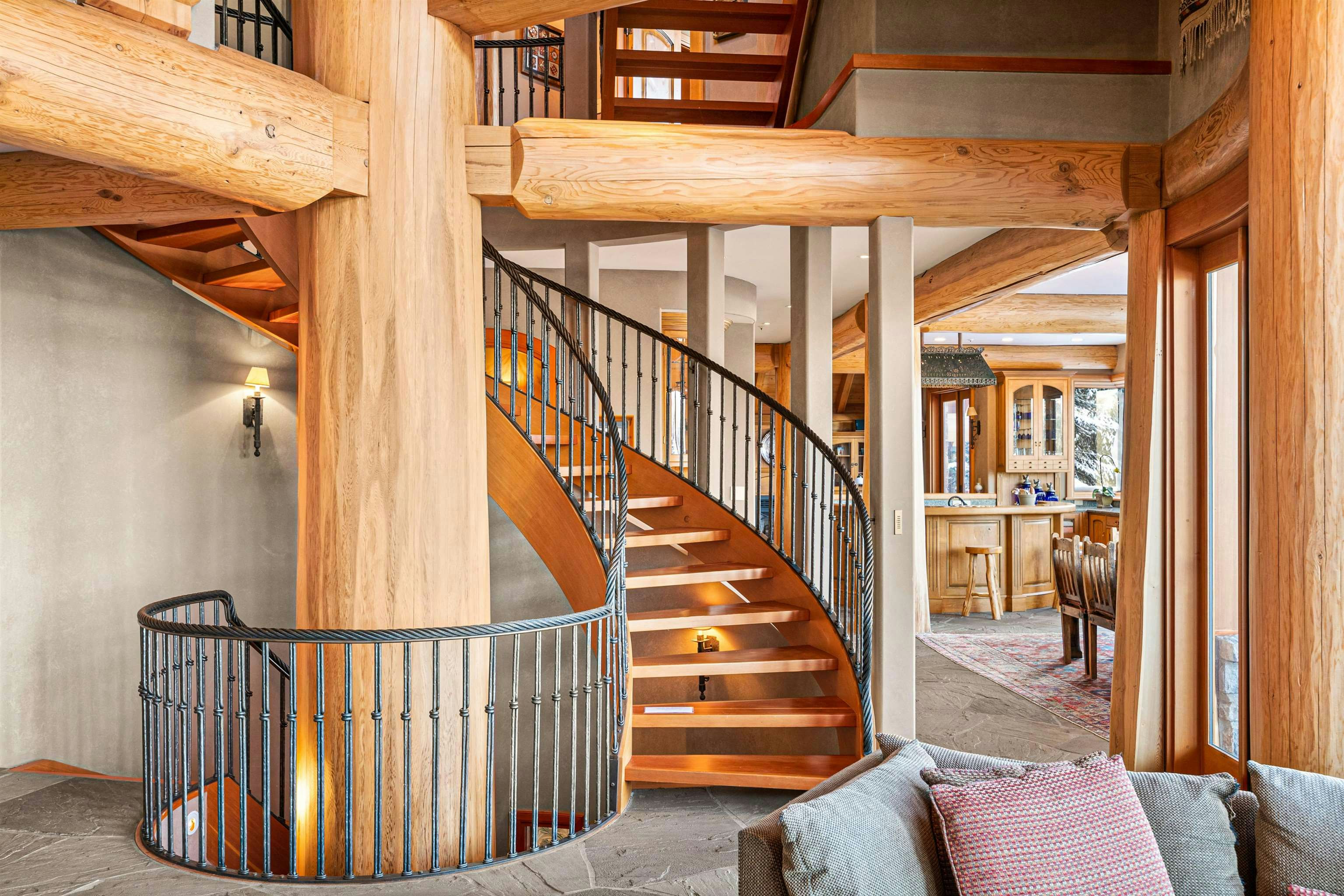 3820 Sunridge Drive, Whistler, BC, V8E 0W1 - 11