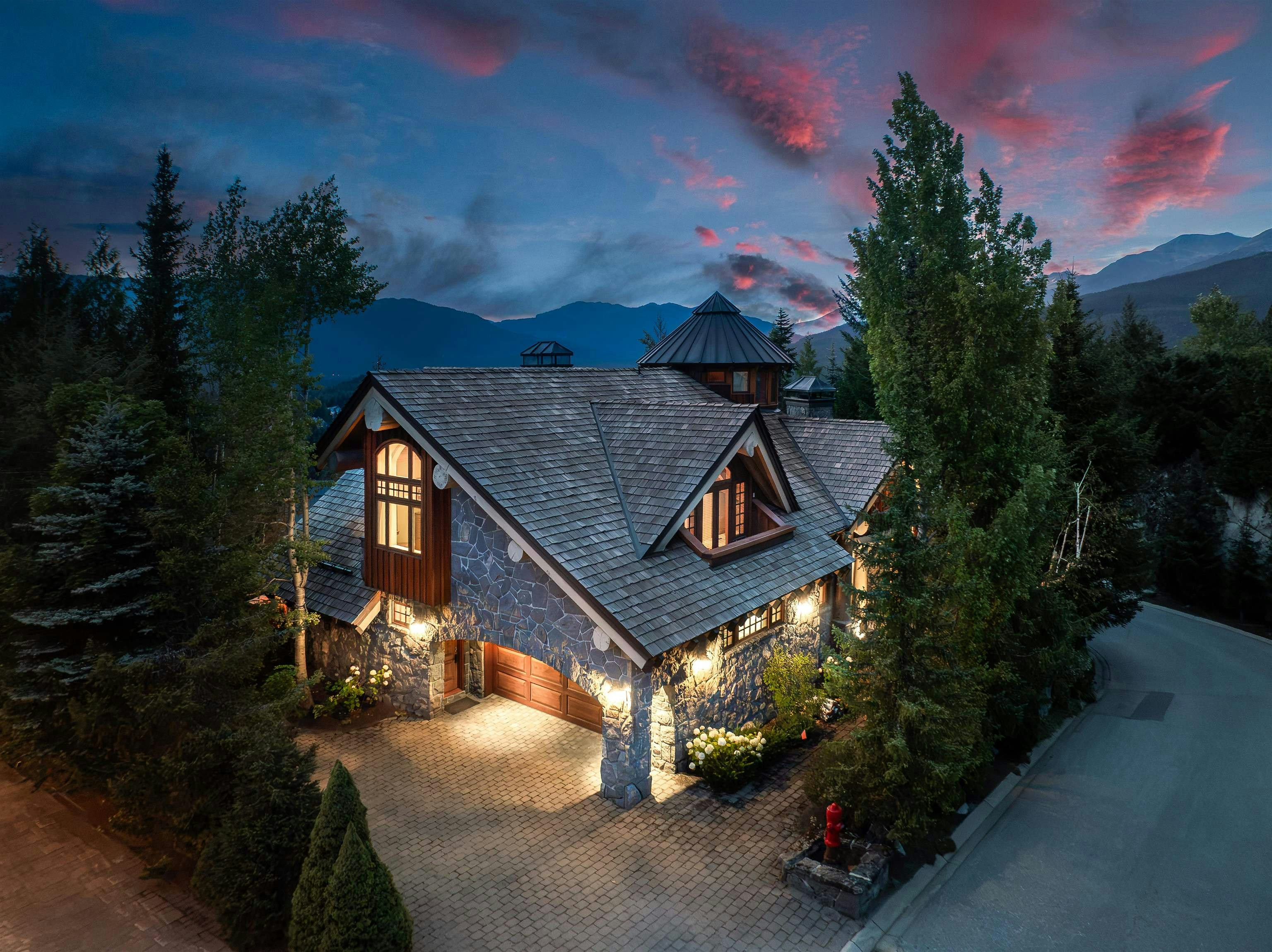 3820 Sunridge Drive, Whistler, BC, V8E 0W1 - 30