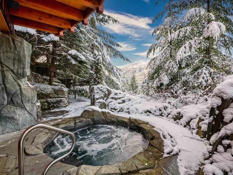 3820 Sunridge Drive, Whistler, BC, V8E 0W1 - 3