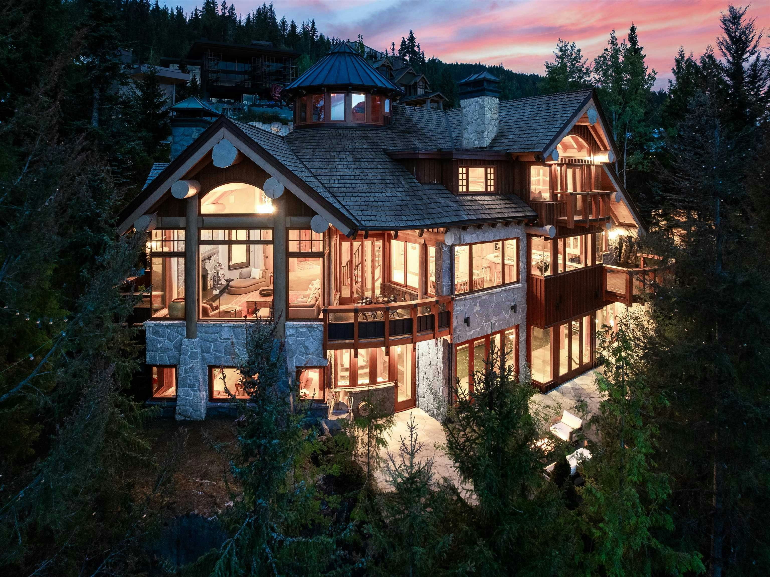 3820 Sunridge Drive, Whistler, BC, V8E 0W1 - 40