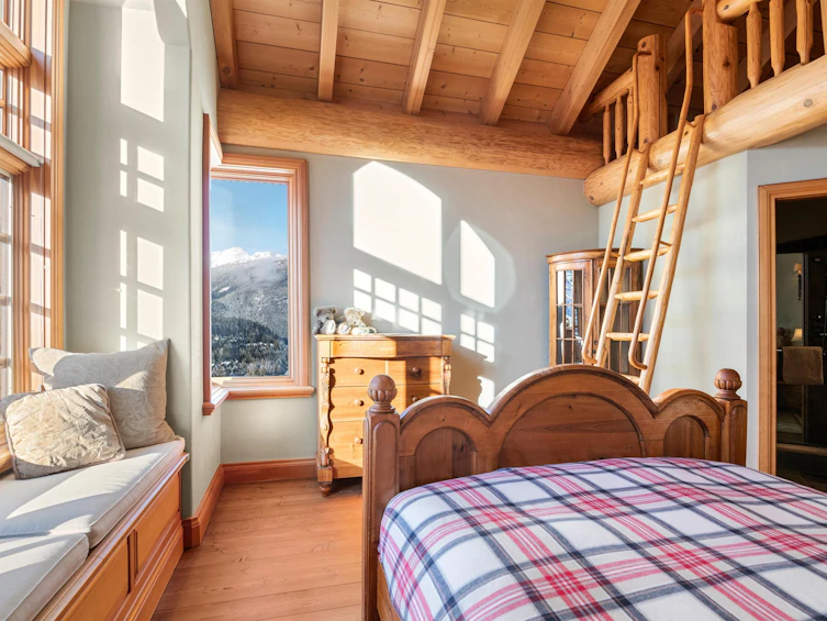 3820 Sunridge Drive, Whistler, BC, V8E 0W1 - 28