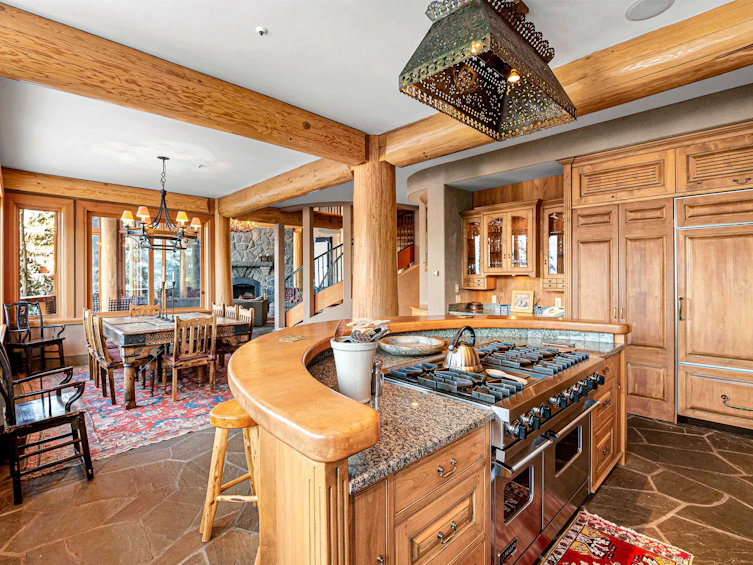 3820 Sunridge Drive, Whistler, BC, V8E 0W1 - 15