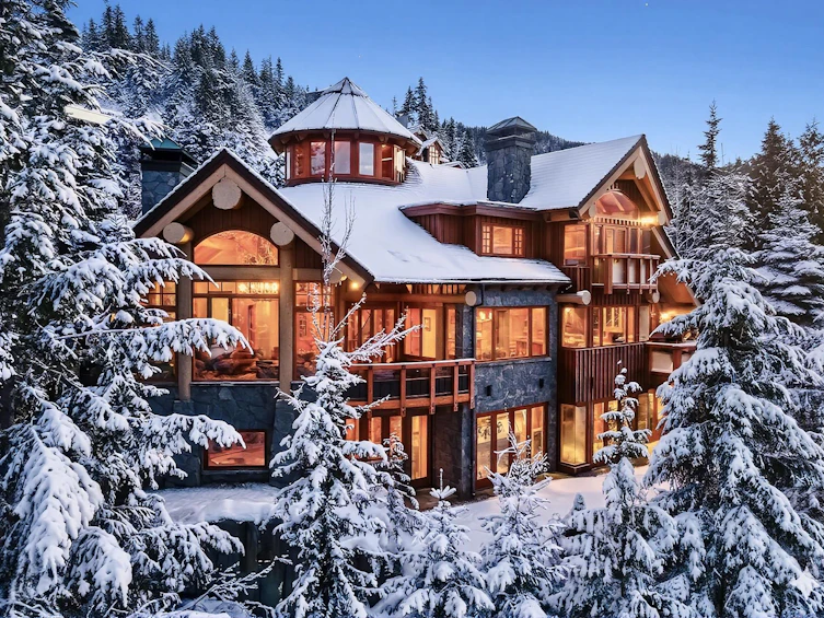 3820 Sunridge Drive, Whistler, BC, V8E 0W1