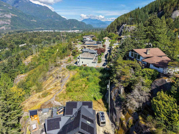 5-38297 View Place, Squamish, BC, V8B 0C8