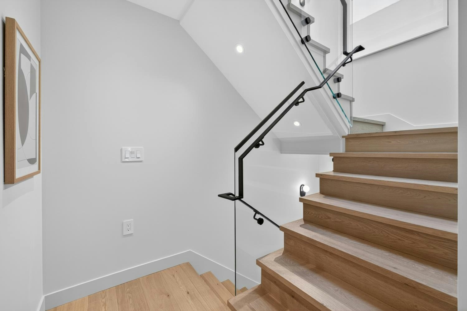 1-58 E 40th Avenue, Vancouver, BC, V5W 1L4 - 20