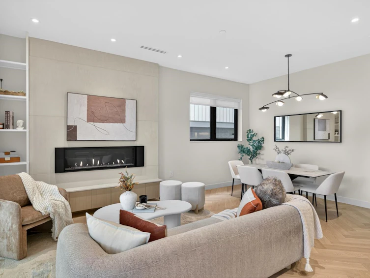 1-58 E 40th Avenue, Vancouver, BC, V5W 1L4 - 16
