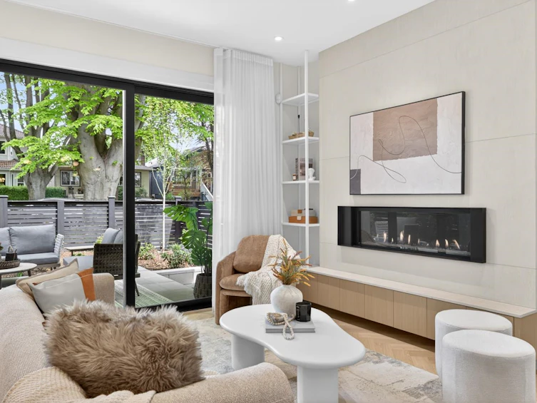 1-58 E 40th Avenue, Vancouver, BC, V5W 1L4 - 10