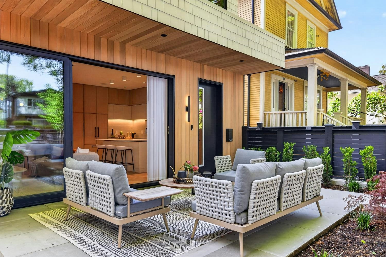 1-58 E 40th Avenue, Vancouver, BC, V5W 1L4 - 15