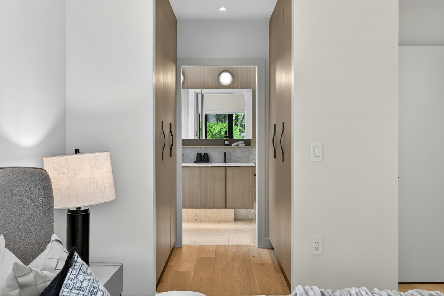 1-58 E 40th Avenue, Vancouver, BC, V5W 1L4 - 23