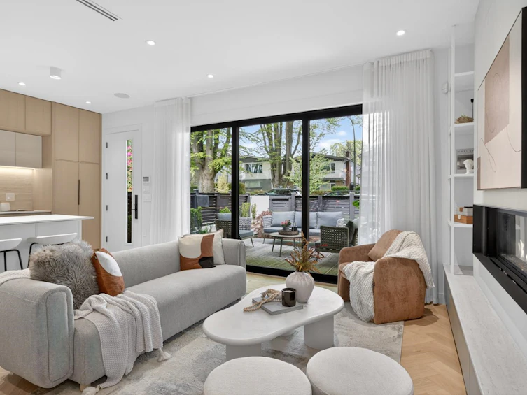 1-58 E 40th Avenue, Vancouver, BC, V5W 1L4 - 9