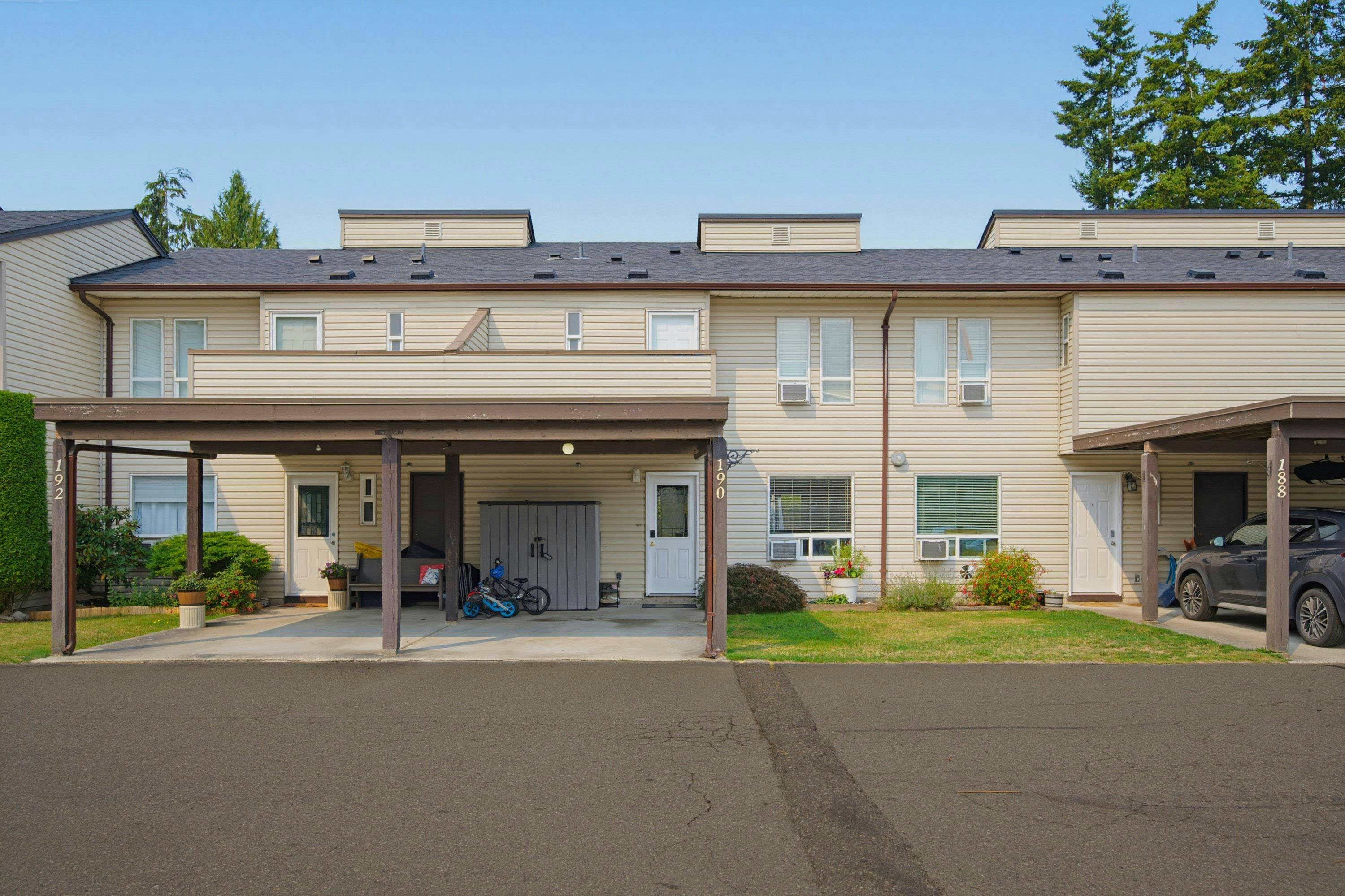 190-2844 273 Street - 3