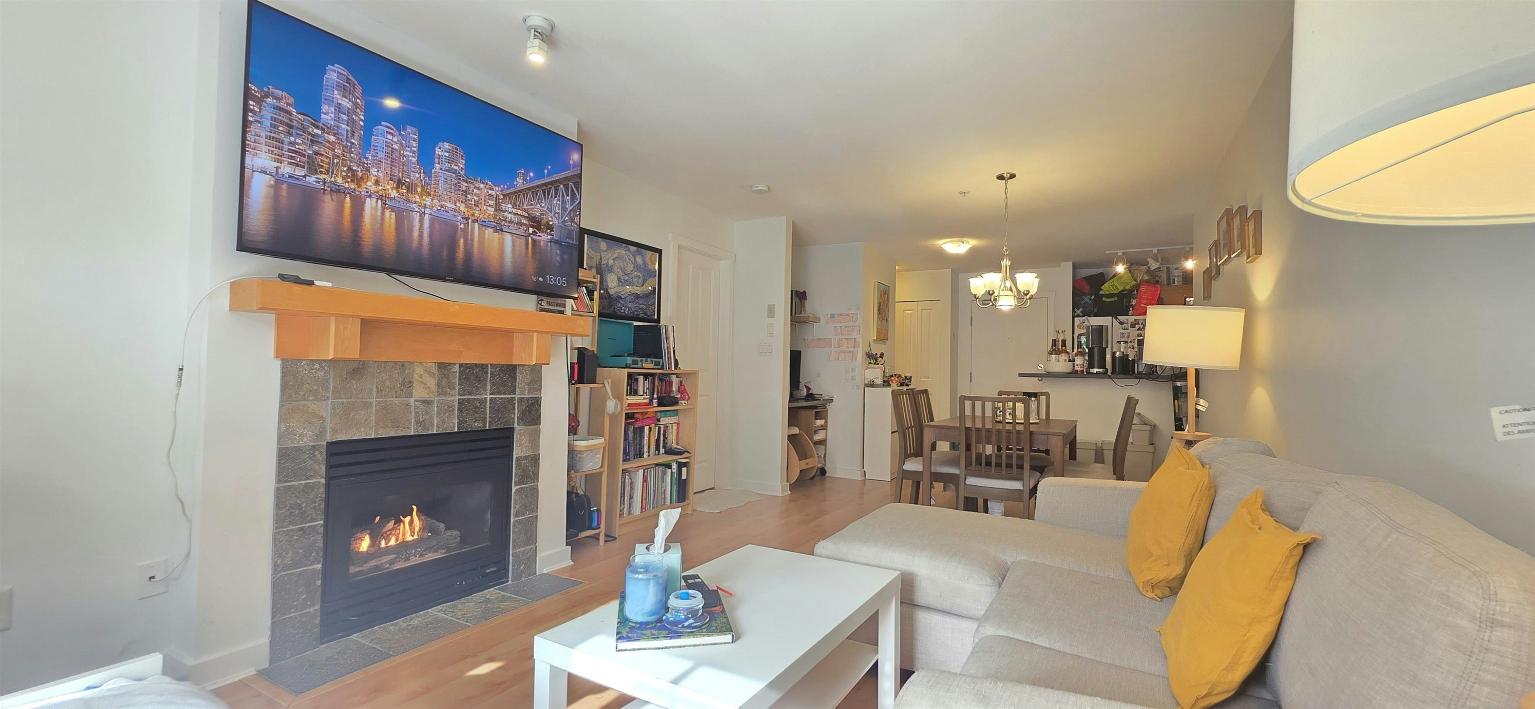 201-15 Smokey Smith Place Place, New Westminster, BC, V3L 5V7