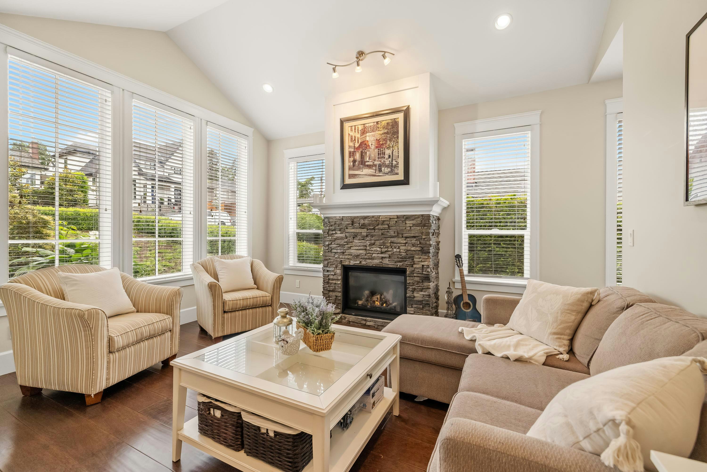 1712 Nanaimo Street - 4