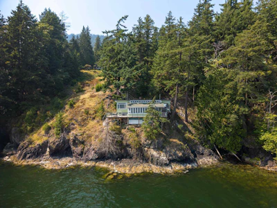 867 Hummingbird Lane - 2
