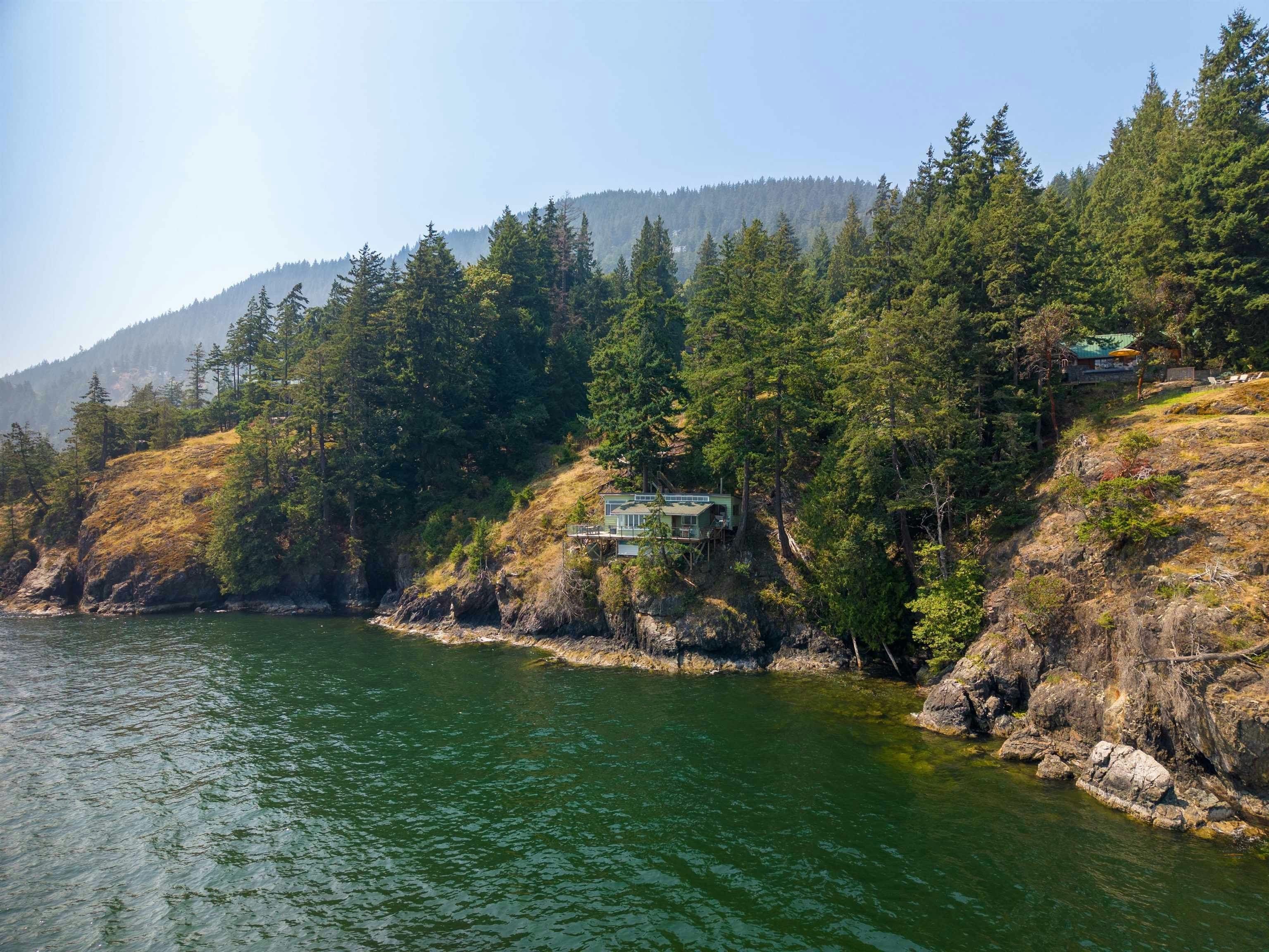867 Hummingbird Lane, Bowen Island, BC, V0N 1G1