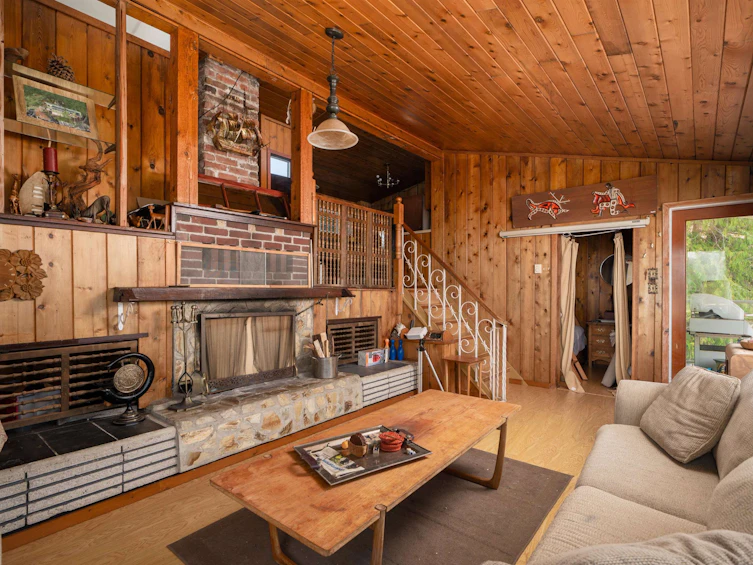 867 Hummingbird Lane, Bowen Island, BC, V0N 1G1 - 11