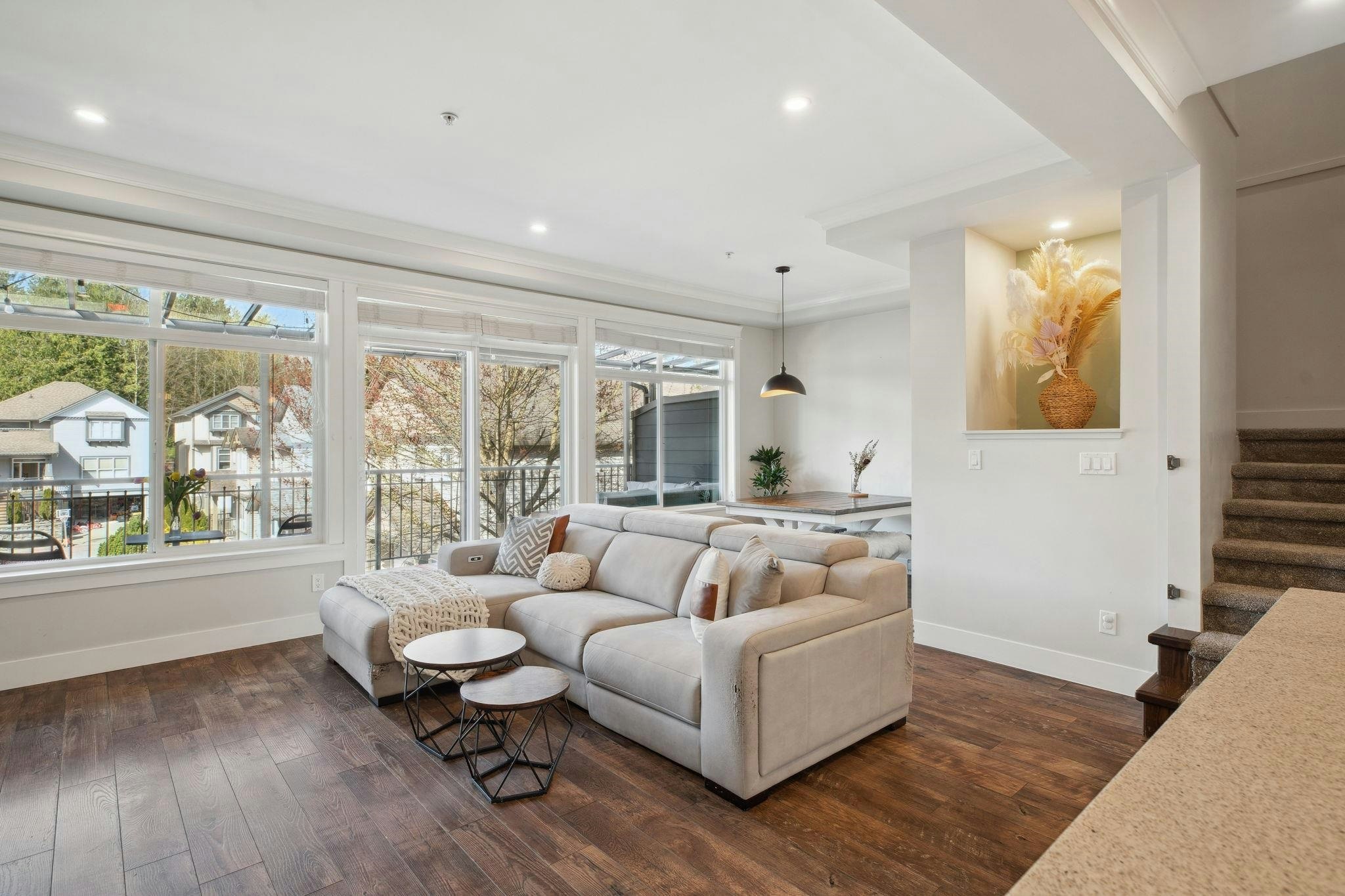 24-11461 236 Street - 5
