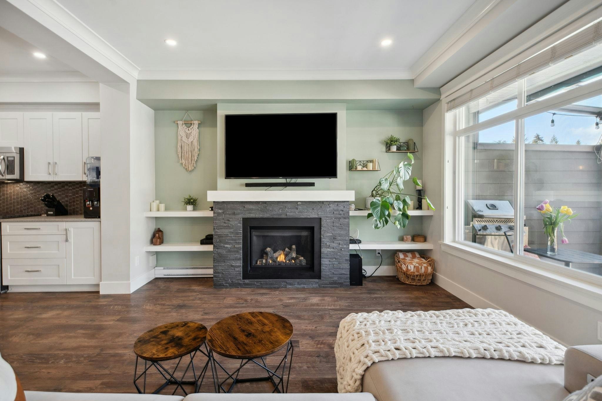 24-11461 236 Street - 2
